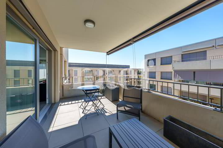 3.5 rooms Apartment to buy in Nyon - image 1/9