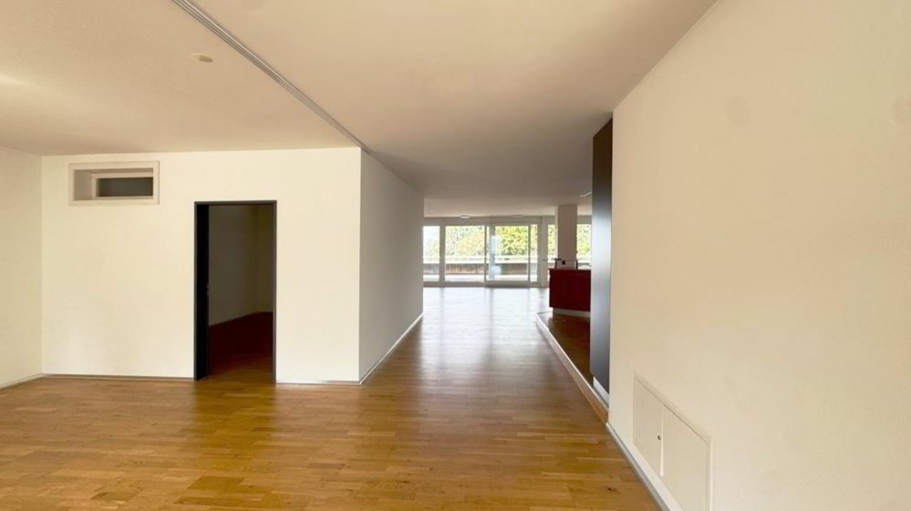 Exklusive & lichtdurchflutete Gewerbe-/Bürofläche (173 m²) mit 2 Terrassen in Schindellegi - Ansicht 3