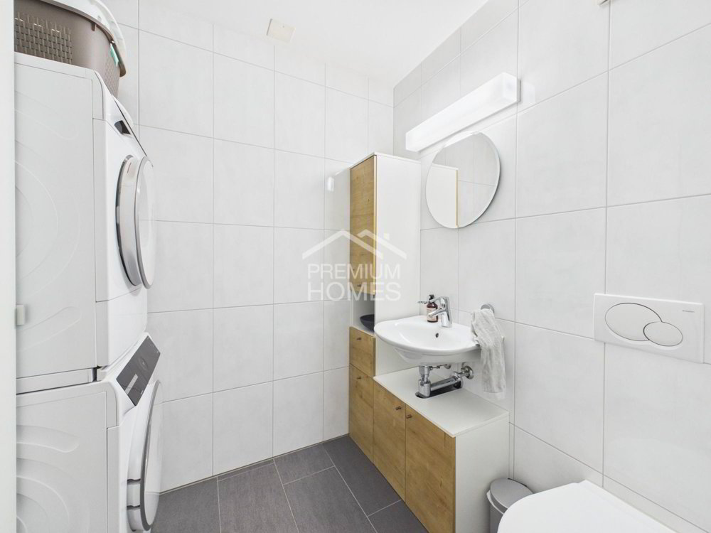 5 rooms Apartment to buy in Hagendorn - image 1/13
