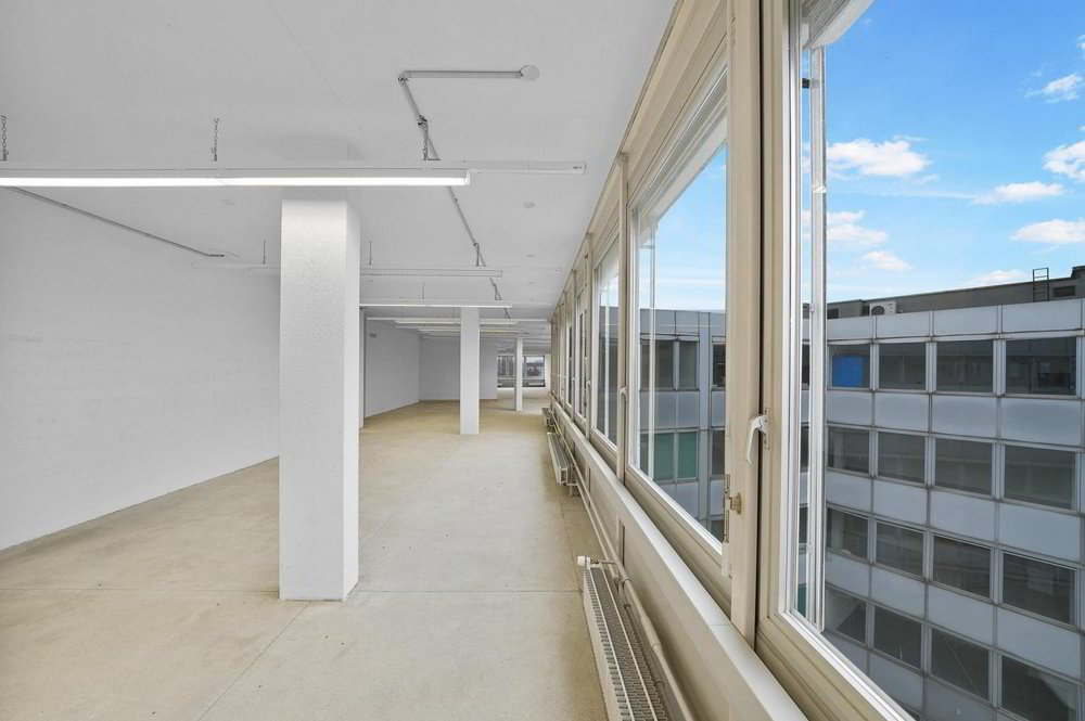 null rooms Office & Commercial for rent in Glattbrugg - image 1/13