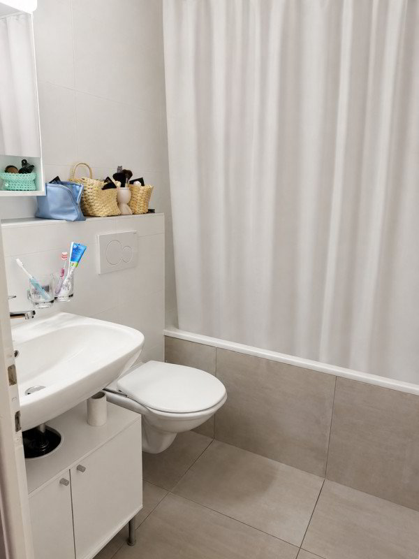 2.5 rooms Apartment for rent in Lausanne - image 1/4