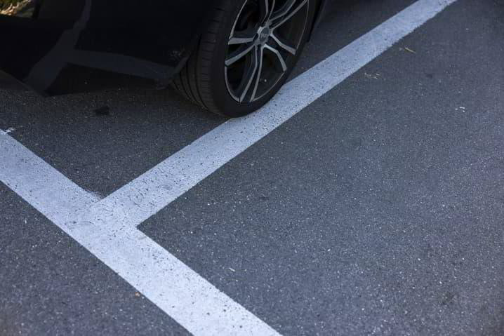 null Zimmer Parkplatz, Garage zu vermieten in Briga - Bild 1/1