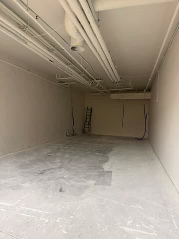 1 rooms Office & Commercial for rent in Lausanne - image 1/2