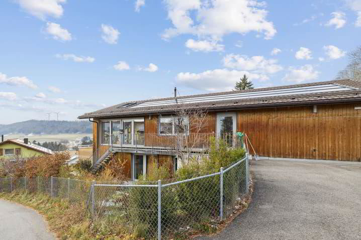 6 Zimmer Haus zum verkaufen in Ste-Croix - Bild 1/12