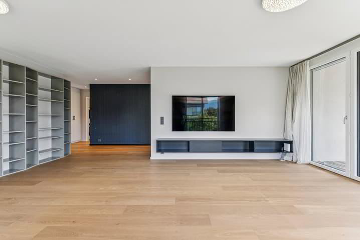 4.5 rooms Apartment to buy in Chavannes-des-Bois - image 1/12