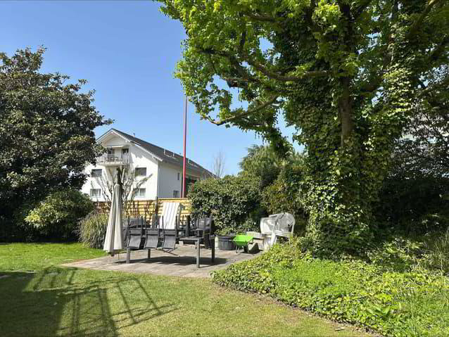 3.5 rooms Apartment for rent in St-Sulpice VD - image 1/4