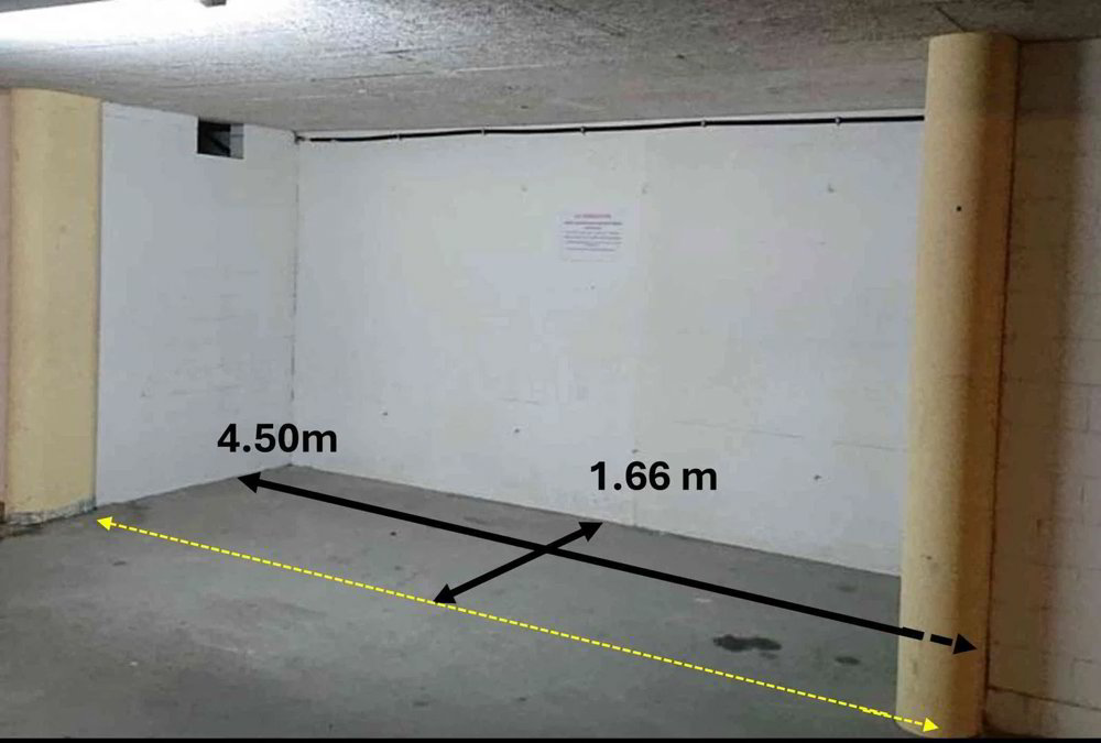 null rooms Car park, garage to buy in Ebikon - image 1/4