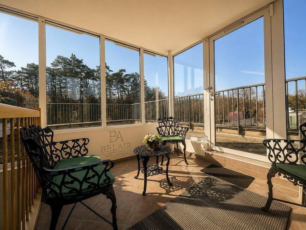 Maison 7 pièces à acheter à Conches - image 1/11