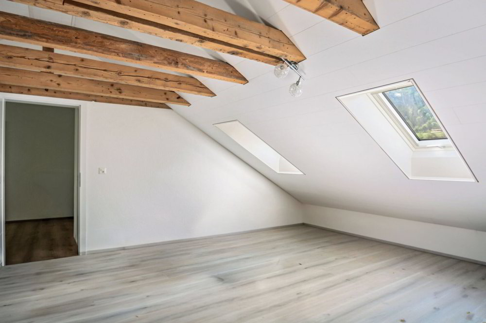 5 Zimmer Haus zum verkaufen in Sonvilier - Bild 1/13