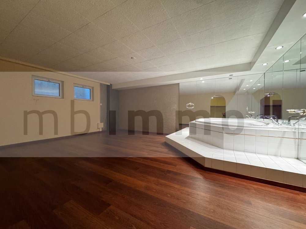 4 rooms Apartment to buy in Biel/Bienne - image 1/13