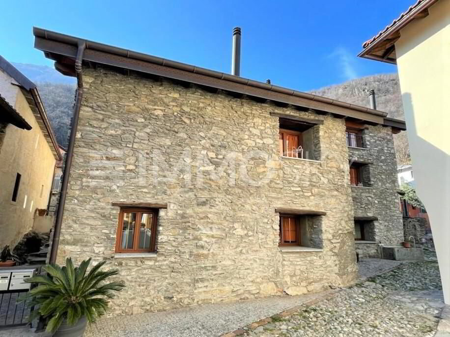 Immeuble d'habitation de 10 pièces en vente à Mezzovico - 220 m² - Ansicht 4