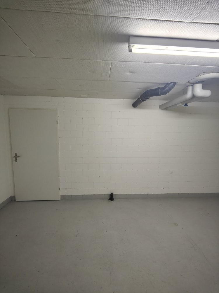 null rooms Office & Commercial for rent in Bülach - image 1/10
