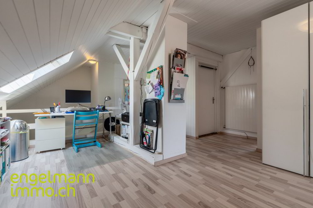 null rooms House to buy in Biel/Bienne - image 1/13