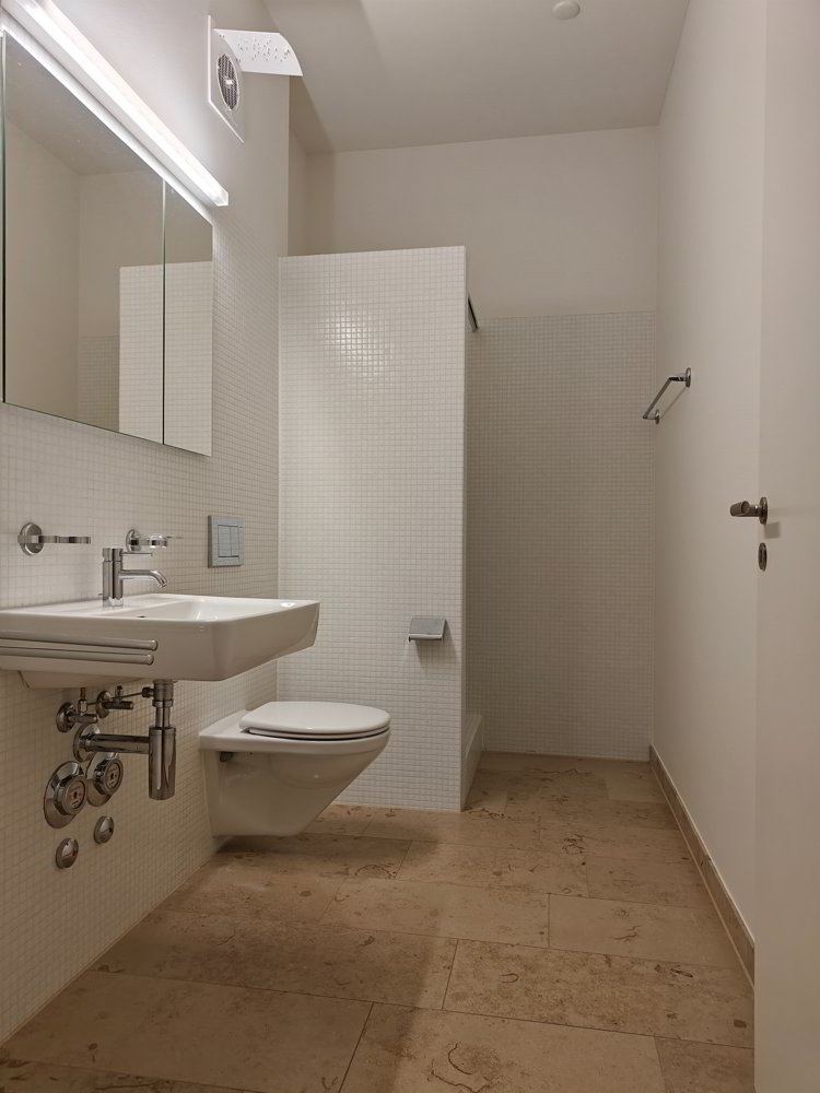 Appartement 4 pièces à louer à Basel - image 1/5