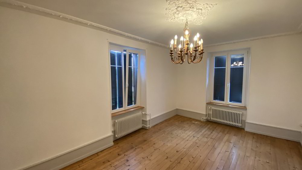 Maison 5 pièces à louer à Porrentruy - image 1/13