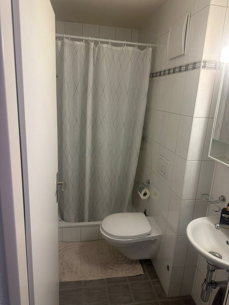 4 rooms Apartment for rent in Payerne - image 1/10