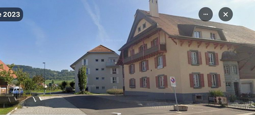 null rooms Car park, garage for rent in Yvonand - image 1/1