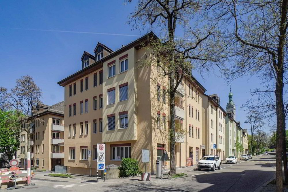 null rooms Car park, garage for rent in St. Gallen - image 1/2