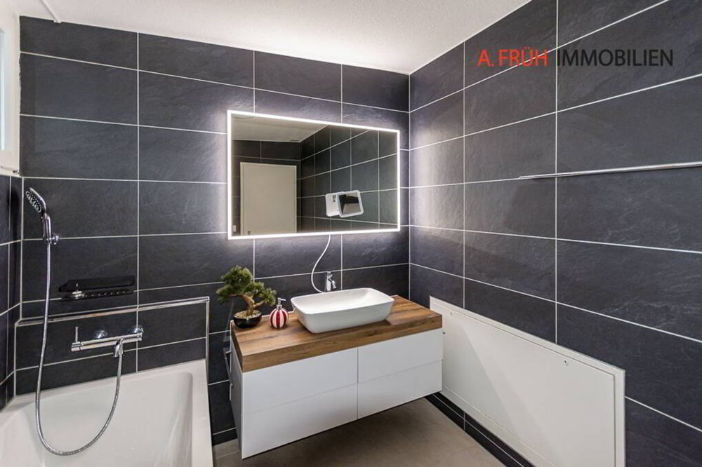 4 rooms House to buy in Dättwil AG - image 1/11
