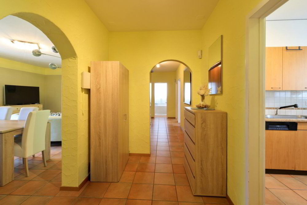 4 rooms Apartment to buy in Tenero - image 1/6