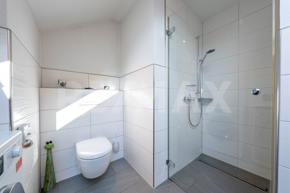 3 rooms Apartment for rent in Gipf-Oberfrick - image 1/13