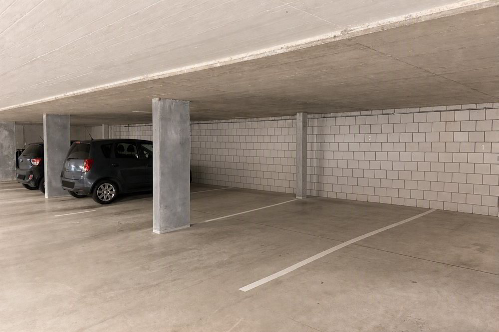 Parking, garage null pièces à louer à Aarau Rohr - image 1/1