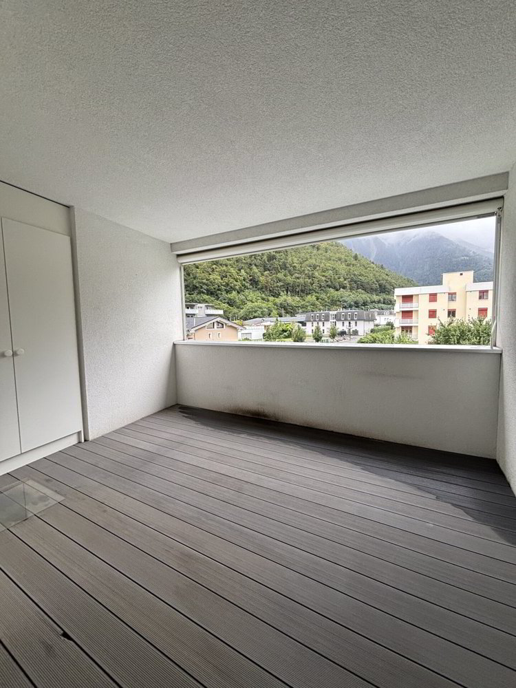 3.5 rooms Apartment for rent in Martigny - image 1/11