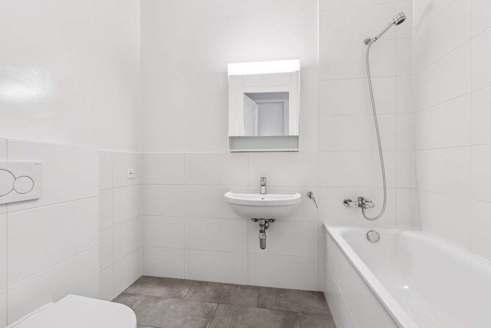 2 rooms Apartment for rent in Geneva - image 1/7