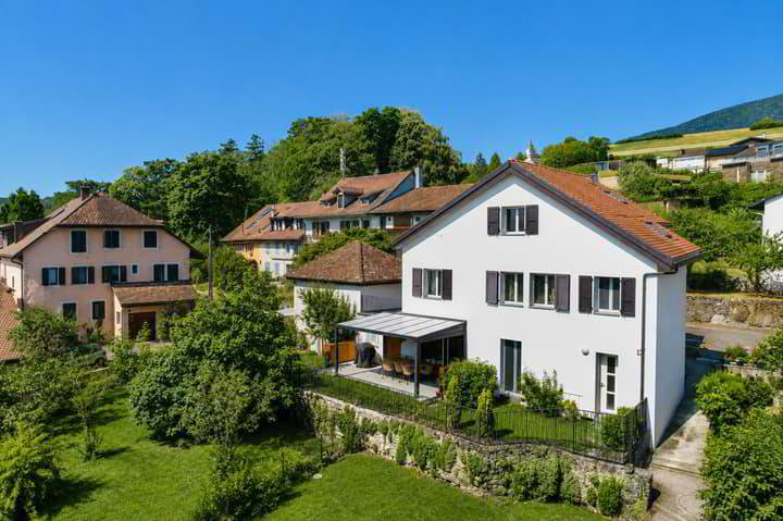 Casa di 4.5 locali in vendita a St-Aubin-Sauges - immagine 1/11