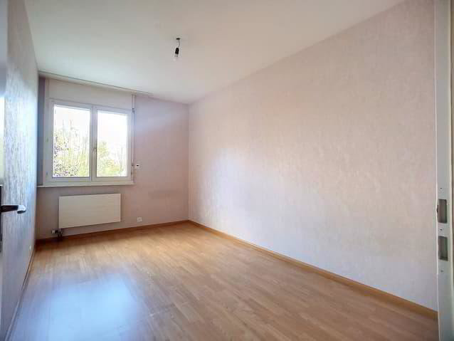 5.5 rooms Apartment for rent in Sion - image 1/13