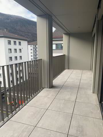 2.5 rooms Apartment for rent in Martigny - image 1/8