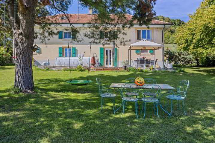 6.5 rooms House to buy in Champvent - image 1/13