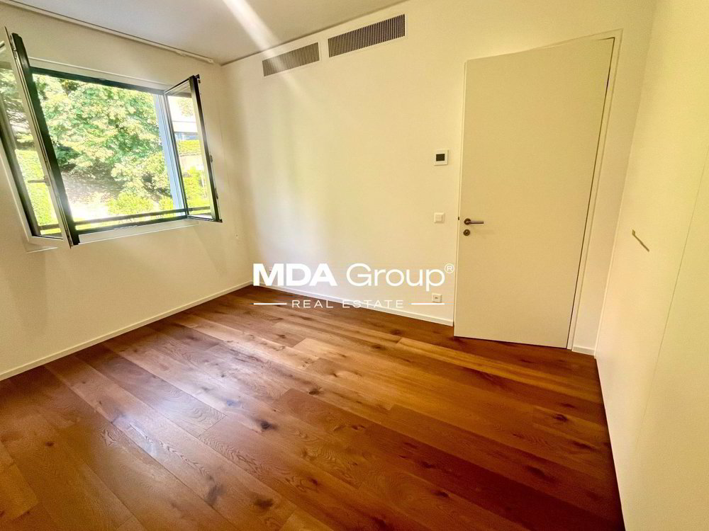3 rooms Apartment for rent in Lugano - image 1/13