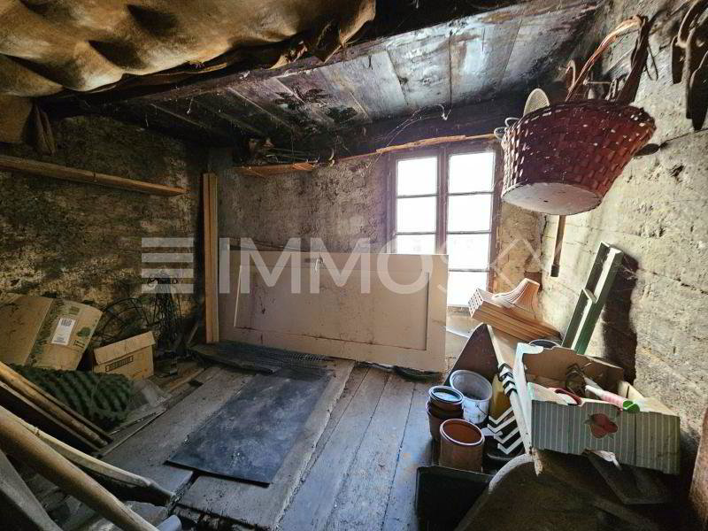 5 rooms House to buy in Malvaglia - image 1/5