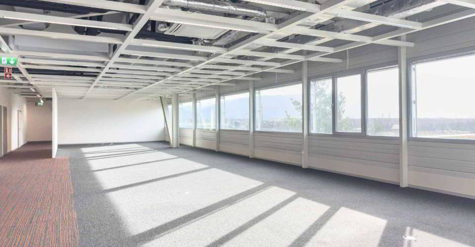 Vernier - Surface de 903 m² en attique - Immeuble IKEA - Ansicht 2