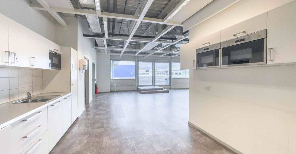 Vernier - Surface de 903 m² en attique - Immeuble IKEA - Ansicht 4