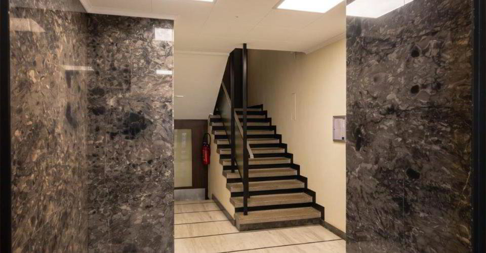Bureau de 51 m² à louer au coeur du quartier des Bastions - Ansicht 2