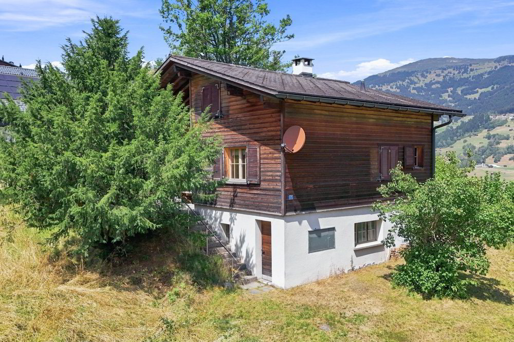 Haus – Obersaxen-Mundaun, Flond