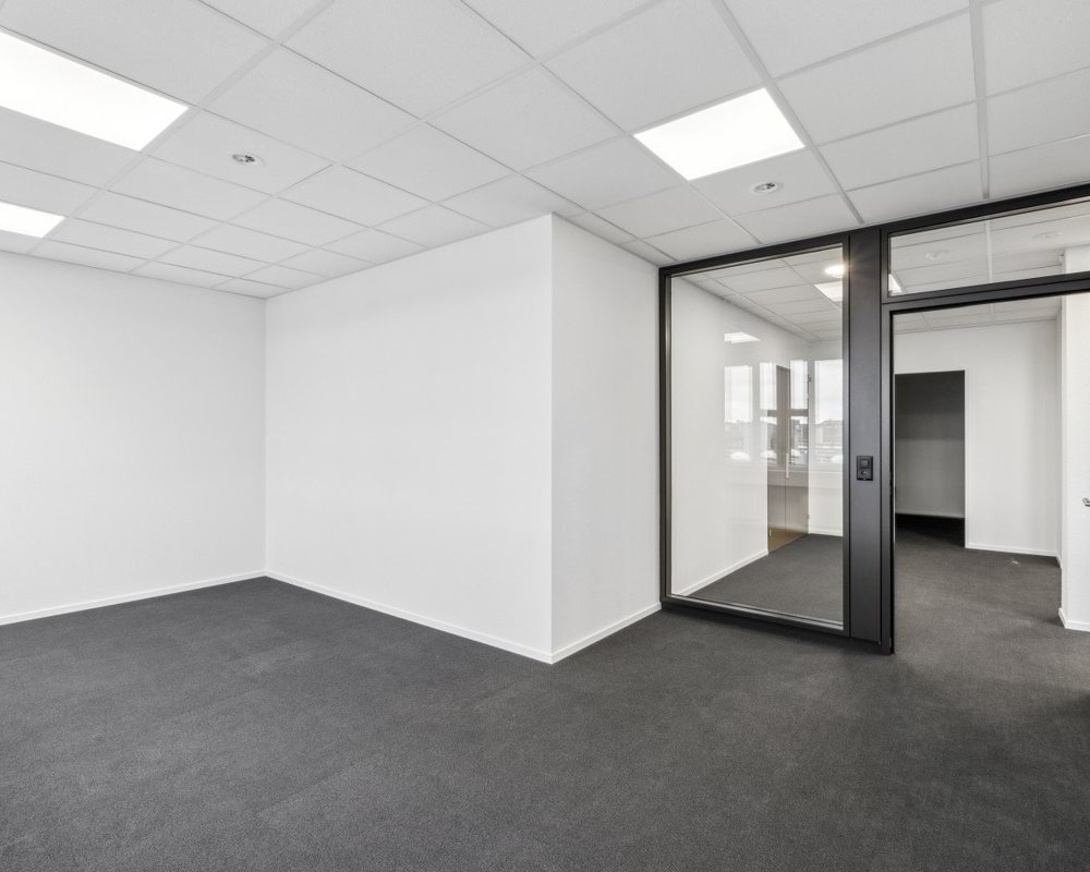 ATTRAKTIVES Büro mit neuem Innenausbau - Ansicht 5