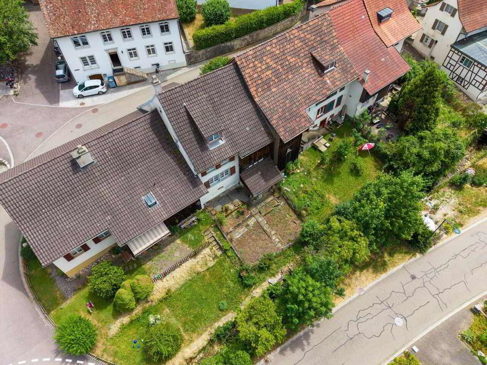 6 Zimmer Haus zum verkaufen in Bennwil - Bild 1/13