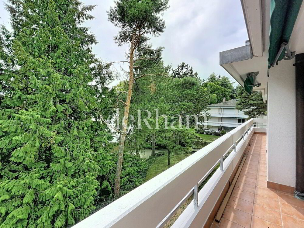 2.5 rooms Apartment for rent in St-Sulpice VD - image 1/9