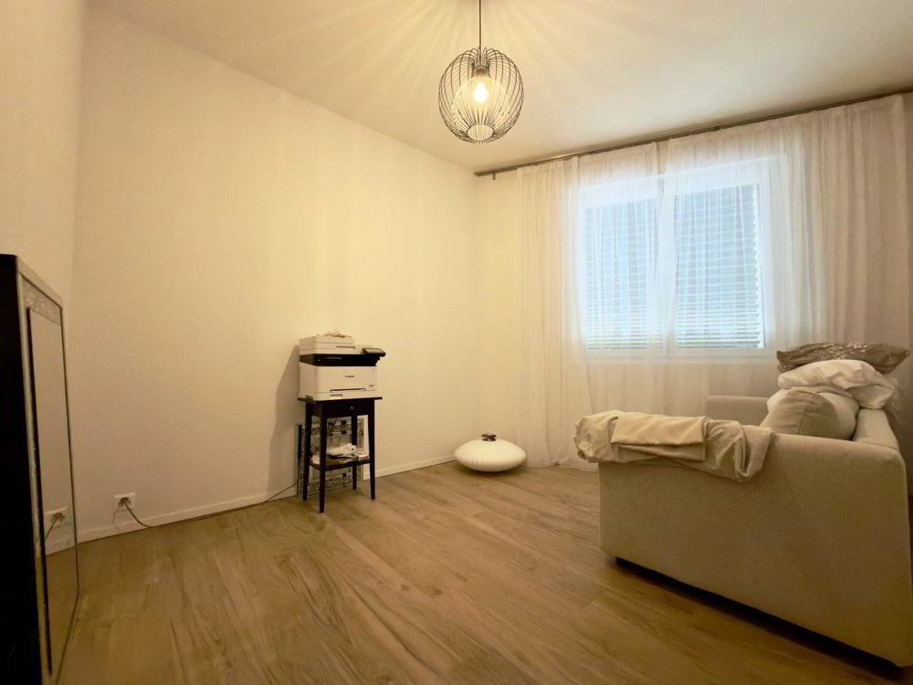4 Zimmer Wohnung zum verkaufen in Territet - Bild 1/13