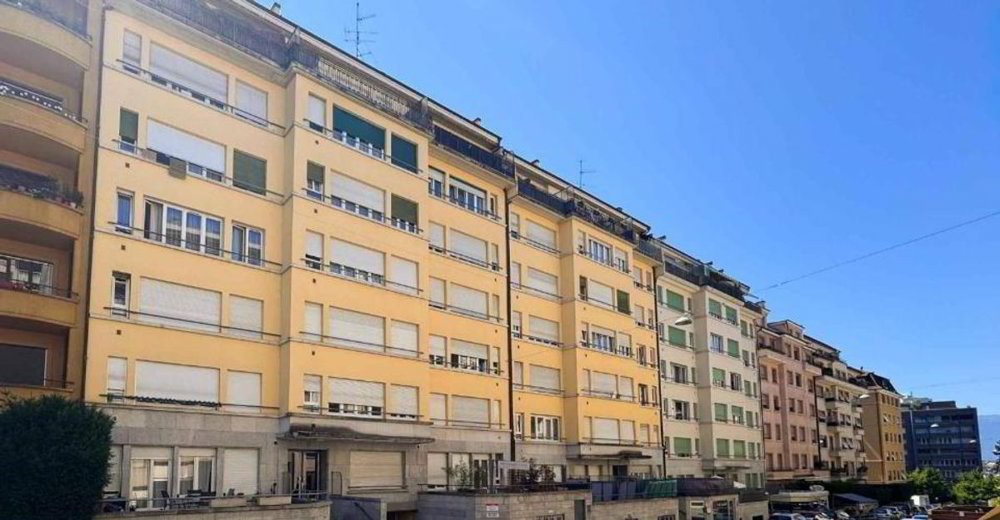 null rooms Office & Commercial for rent in Geneva - image 1/2