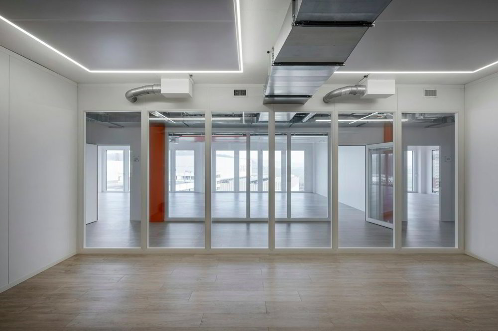 Bureau en location à Lupfig - 600 m² - Ansicht 4