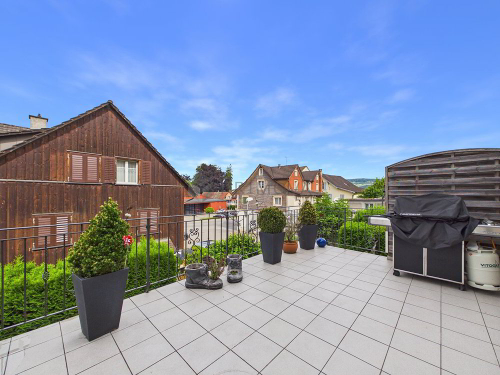 Viel Raum für die Familie - charmantes 5.5 Zimmer Reihenhaus - Ansicht 2