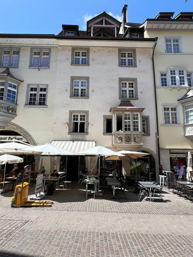 1.5 rooms Office & Commercial for rent in Schaffhausen - image 1/8