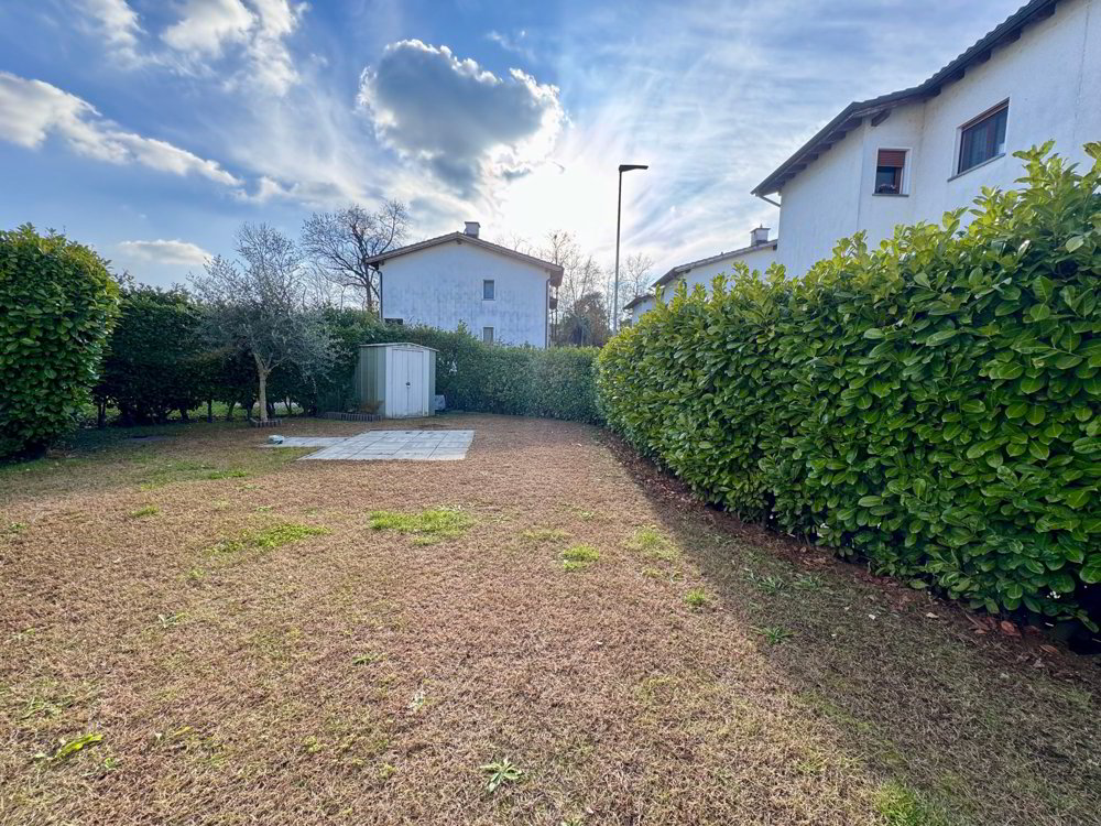 5 rooms House to buy in Morbio Inferiore - image 1/11