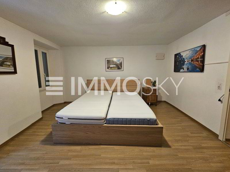 7 rooms House to buy in Malvaglia - image 1/5