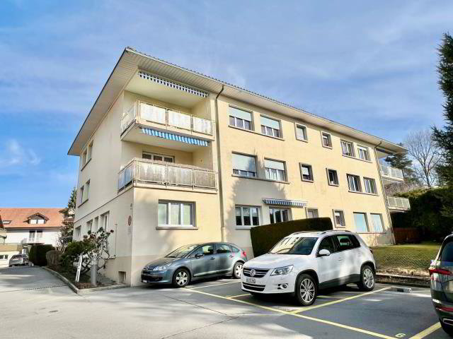 null rooms Office & Commercial for rent in Epalinges - image 1/10