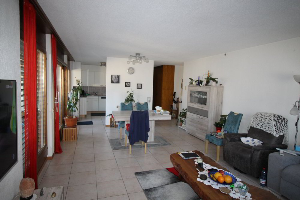 5 rooms Apartment to buy in Chermignon - image 1/13